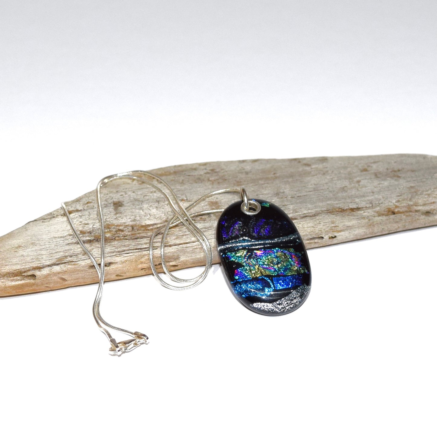 Multi Mix Oval Dichroic Pendant
